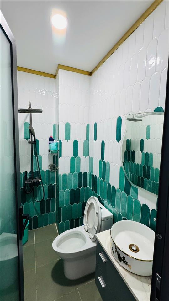 Bán Nhà đẹp 2 Mặt Hẻm 6m Sát Chợ Bình Trị Đông, 4x18m, 3 Tầng, 7.6 Tỷ TL