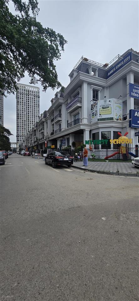 59 tỷ sở hữu biệt thự liền kề ciputra 150m, 4 tầng, có hầm, có dòng tiền!
