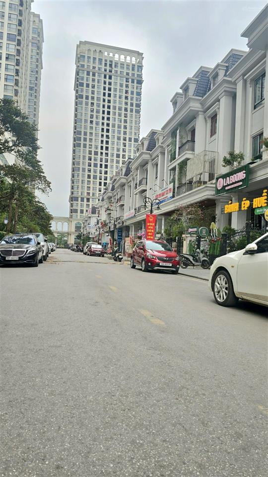 59 tỷ sở hữu biệt thự liền kề ciputra 150m, 4 tầng, có hầm, có dòng tiền!