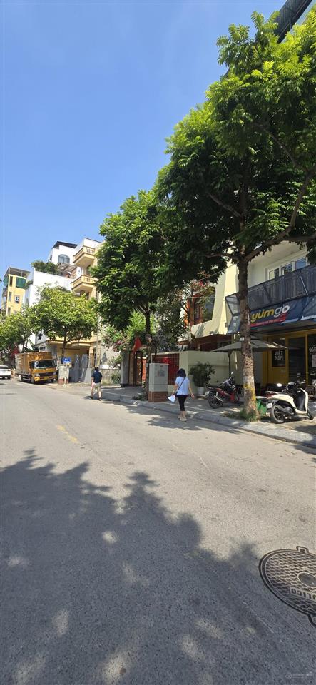 Mặt phố tại phú xá, phú thượng, tây hồ, 220 triệu / m2, 170 m2, view đẹp
