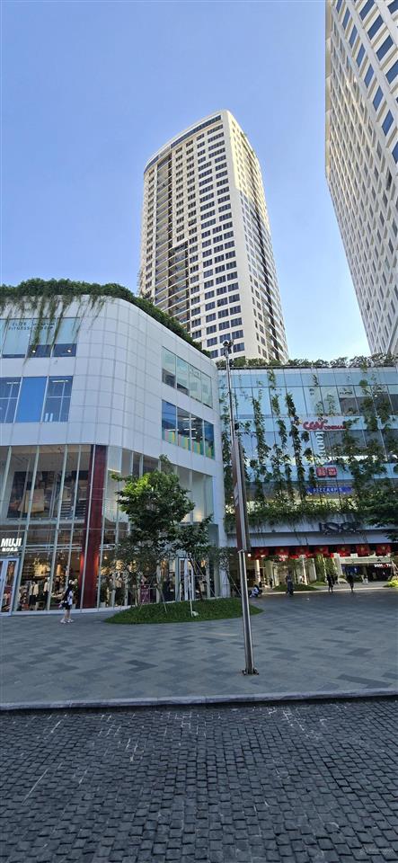 Bán chung cư indochina plaza xuân thủy, cầu giấy, 110m2, 3 ngủ, tầng trung. hơn 10 tỷ. gọi để tl.