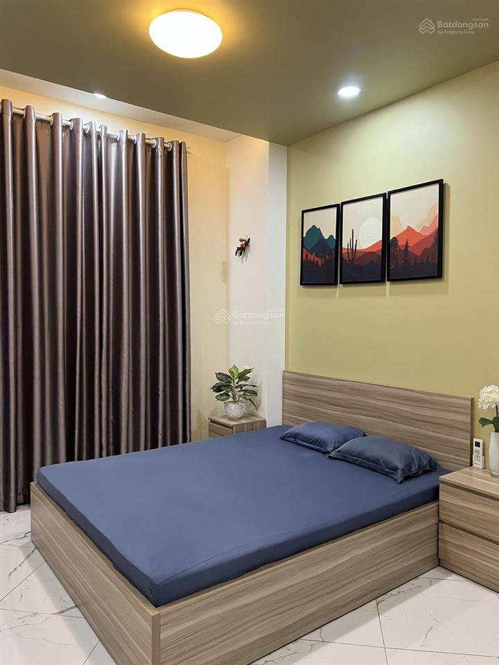 Chính chủ cho thuê căn hộ 2pn 2 ban công rộng nội thất mới gần gigamall
