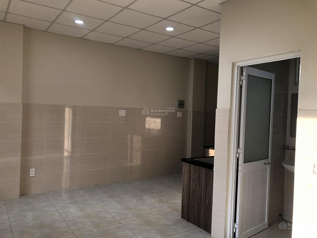 Cho thuê căn hộ ban công rộng 35m2