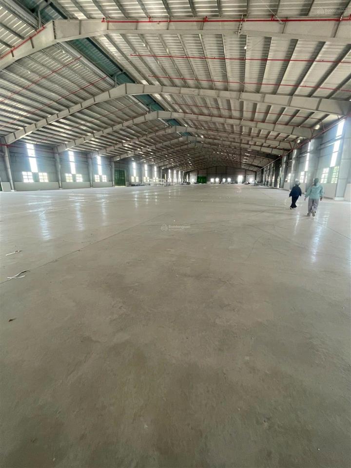 Cho thuê 1800m2, kho nhà xưởng kcn hòa khánh, liên chiểu, đà nẵng