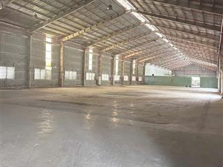 Chính chủ cho thuê 2.800m2 kho nhà xưởng, tại khu công nghiệp hòa cầm, đà nẵng.