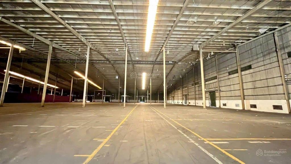 Bán 3000m2 đất sxkd có sẵn kho nhà xưởng, văn phòng làm việc,.. gần trung tâm đà nẵng.