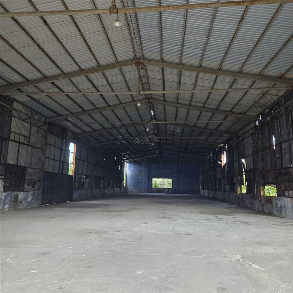 Cho thuê 12.500m2 đất có 5000m2 kho nhà xưởng gần trung tâm tp đà nẵng