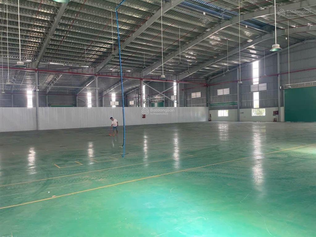 Cho thuê 10.000m2 nhà xưởng khu công nghiệp hòa khánh, đà nẵng.