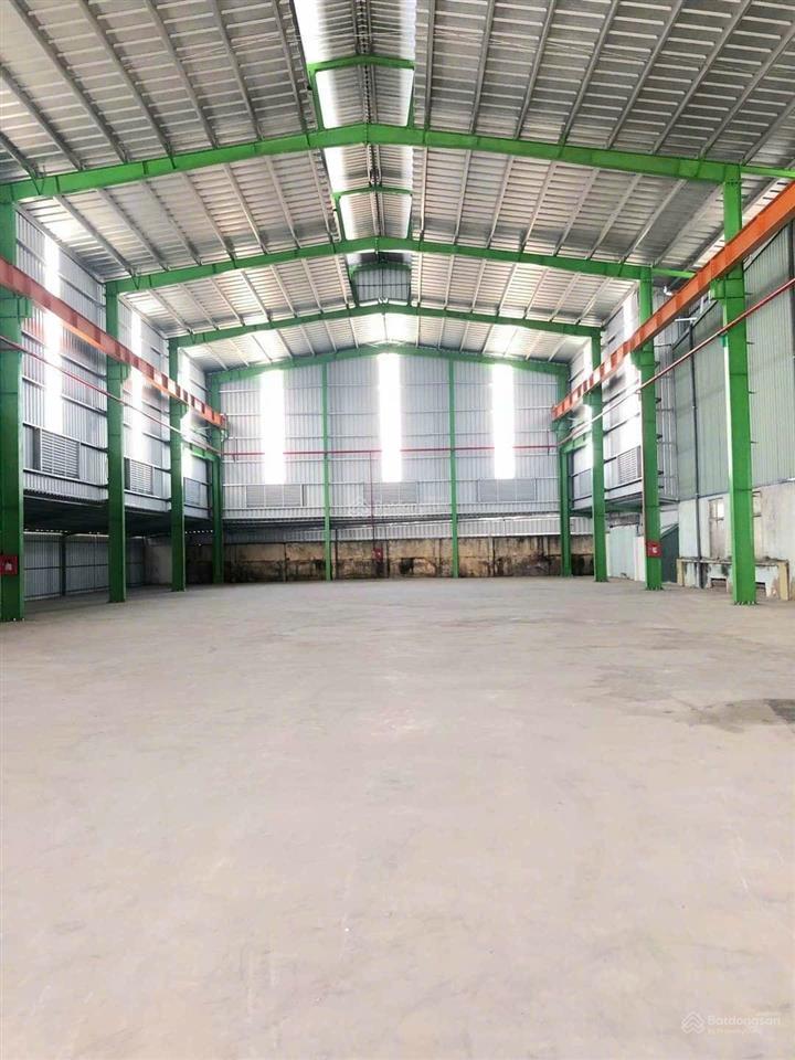 Cho thuê 1800m2 kho nhà xưởng khu công nghiệp hòa khánh, liên chiểu, đà nẵng.