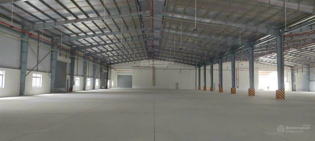 Cho thuê 1800m2 kho nhà xưởng khu công nghiệp hòa khánh, liên chiểu, đà nẵng.