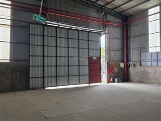 Cho thuê 3200m2 đất có 2400m2 kho nhà xưởng tại phường ngũ hành sơn, đà nẵng.