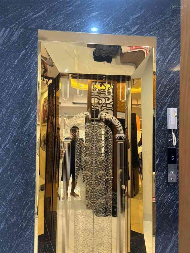 Bán nhà ba la hđ, 5 tầng thang máy phân lô ô tô tránh, sđcc vuông giá 9 tỷ