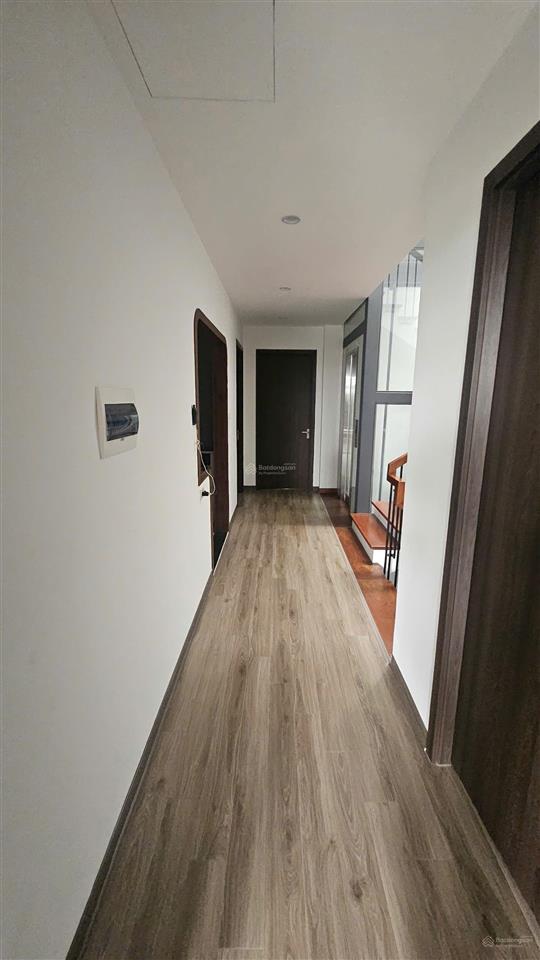 Bán nhà vườn 160m2 khu c16 kđt geleximco lê trọng tấn, hoàn thiện full thang máy giá chỉ 28 tỷ