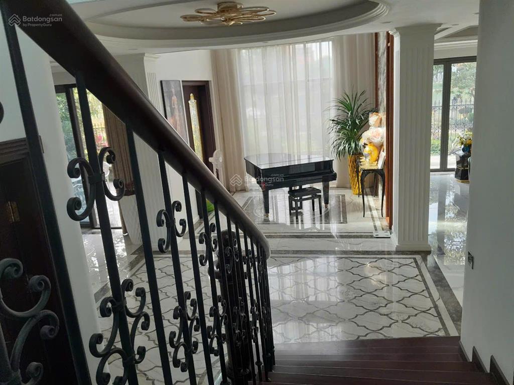 Siêu phẩm biệt thự đơn lập góc mặt hồ khu đô thị bảo sơn 360m2 hướng nam full nội thất