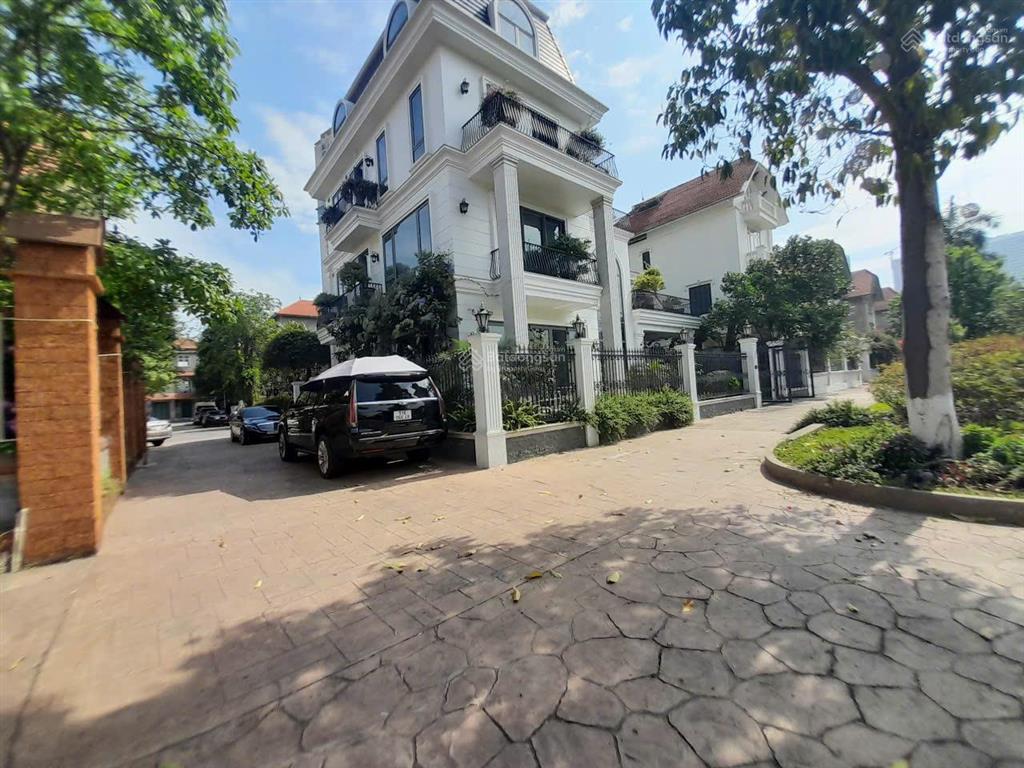 Siêu phẩm biệt thự đơn lập góc mặt hồ khu đô thị bảo sơn 360m2 hướng nam full nội thất
