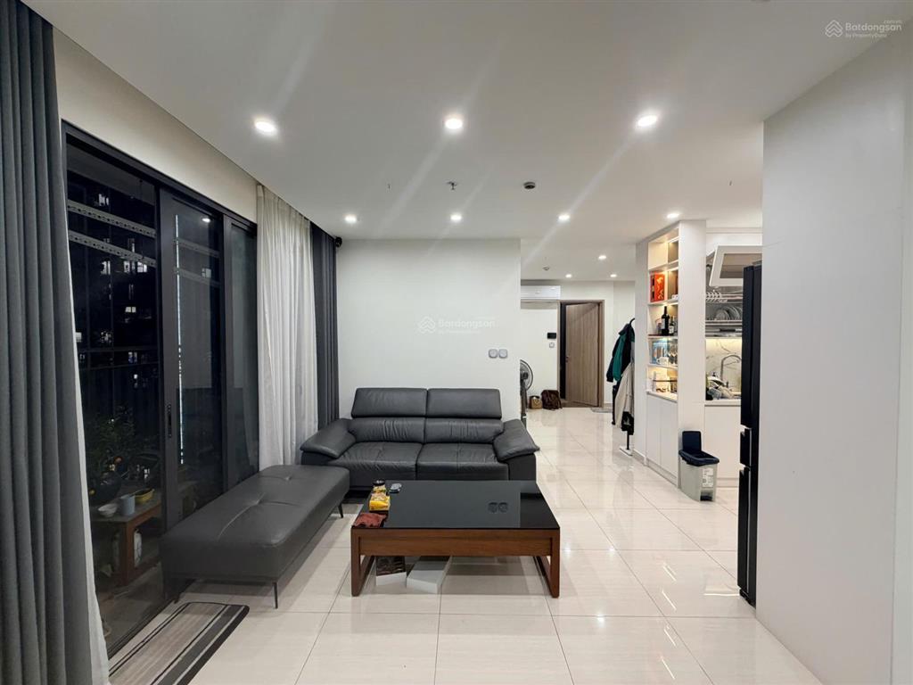 Bán căn hộ 4pn, 3wc tại vinhomes smart city, 8,3 tỷ, 106m2, view đẹp