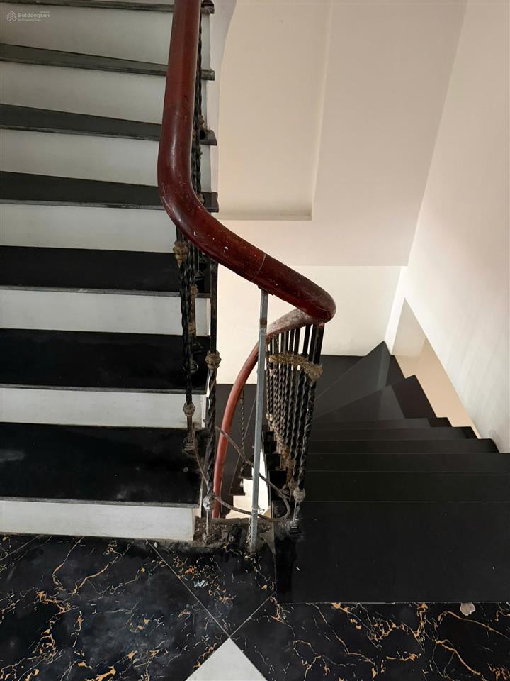 Chủ giảm sâu, cần bán một căn liền kề bảo sơn giá chỉ 21.5 tỷ, giá tốt dự án. đã hoàn thiện