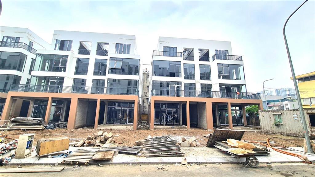 Bán gấp biệt thự vip phố lạc trung, hai bà trưng  270m² đất sổ đỏ giá 94.6 tỷ  0963 603 ***