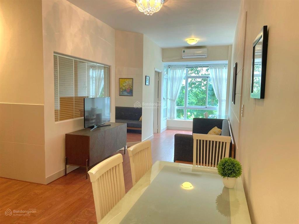 Bán căn hộ chung cư tại sky garden 3, giá 4,7 tỷ, 56m2, 2pn, 1wc, view hồ bơi