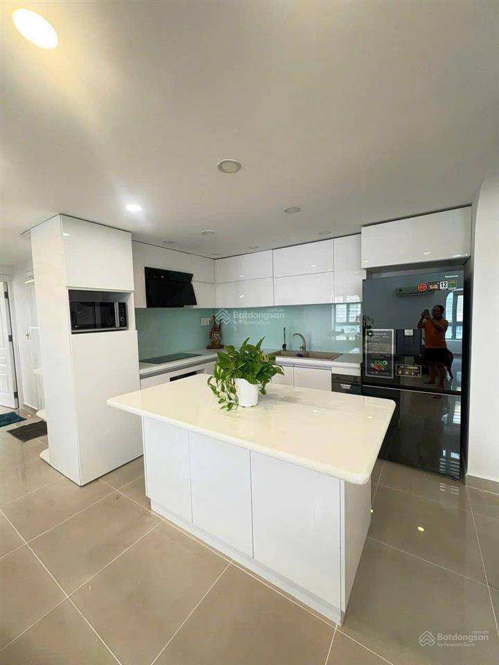 Bán căn hộ duplex chung cư sky garden i, giá 8,2 tỷ, 91m2, giá ưu đãi tại tân phong, q7, hcm