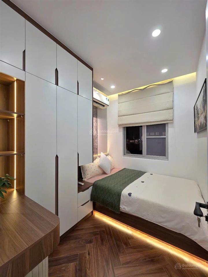 Bán cc sky garden i, giá 7,25 tỷ, căn góc 91m2, 3pn, 2wc, full nội thất, chính chủ