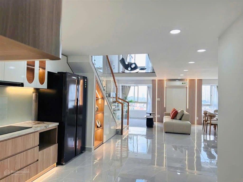 Bán căn hộ duplex sky garden i, giá 7,5 tỷ, 71 m2, 3pn, 3wc, tân phong, q7, tp. hcm