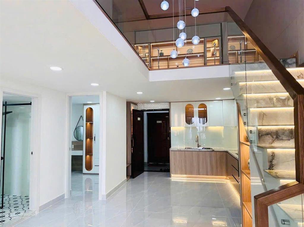Bán căn hộ duplex sky garden i, giá 7,5 tỷ, 71 m2, 3pn, 3wc, tân phong, q7, tp. hcm