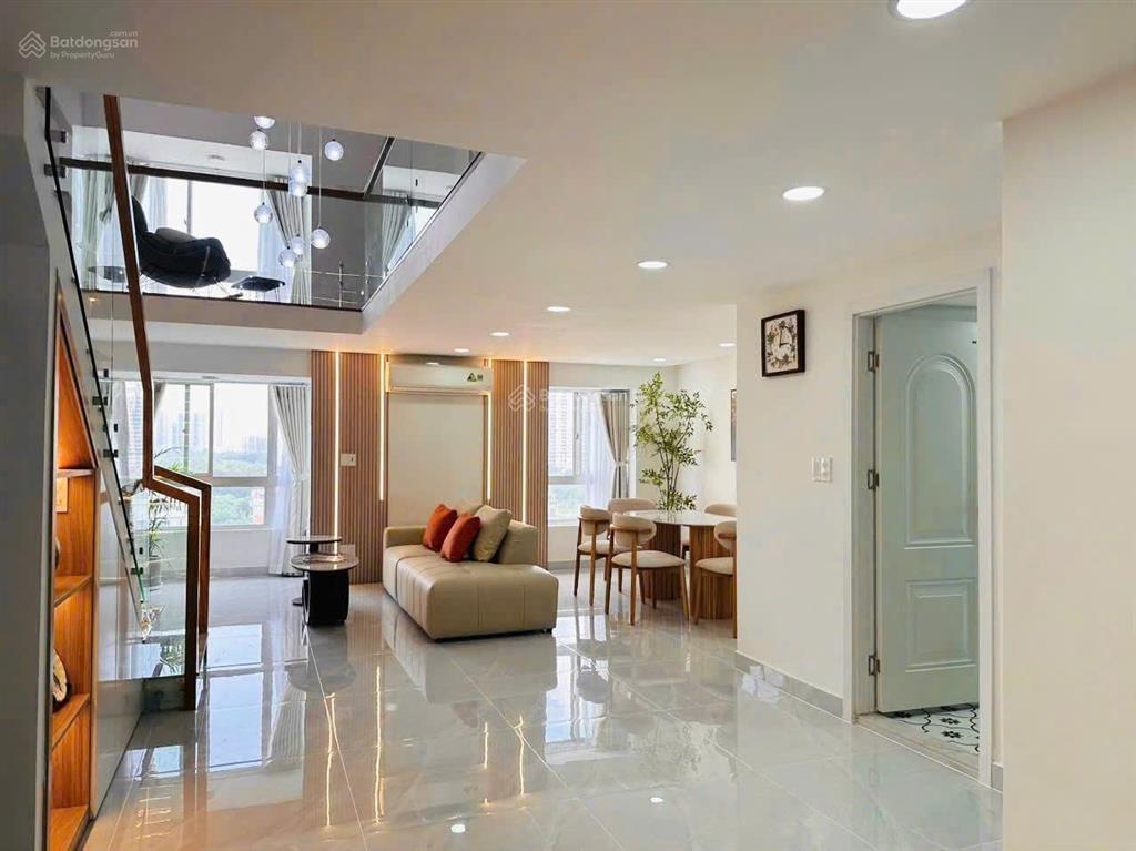 Bán căn hộ duplex sky garden i, giá 7,5 tỷ, 71 m2, 3pn, 3wc, tân phong, q7, tp. hcm