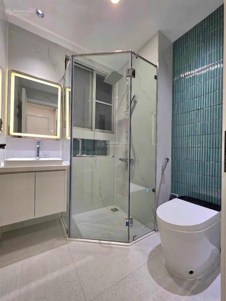 Bán căn hộ chung cư sky garden ii, giá ưu đãi 7,65 tỷ, 91 m2, 3pn, 2wc, full nội thất, view hồ bơi