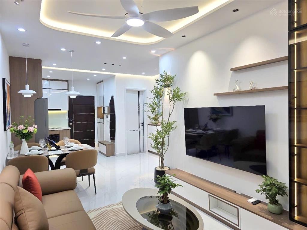 Bán gấp căn hộ 2pn + 1wc tại sky garden 3, giá 5,19 tỷ, 56m2, tp. hcm đang cho thuê ổn định
