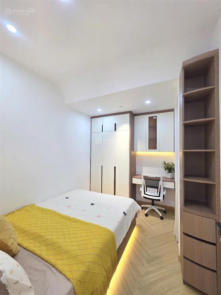 Bán gấp căn hộ 2pn + 1wc tại sky garden 3, giá 5,19 tỷ, 56m2, tp. hcm đang cho thuê ổn định
