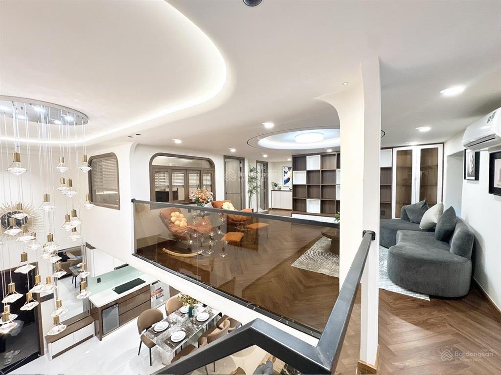 Căn hộ duplex 4pn đẹp, nhiều tiện ích tại sky garden i, giá 10,6 tỷ, diện tích 91m2