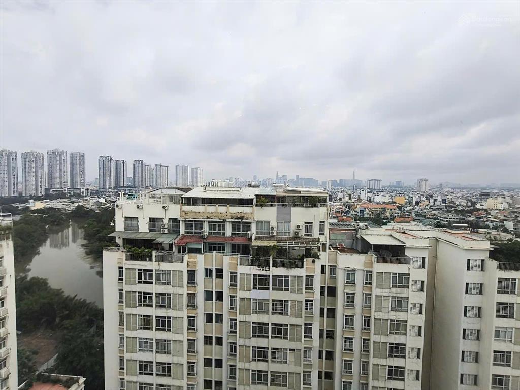 Bán căn hộ sky garden 3, giá 5,05 tỷ, 68m2, view đẹp, nhiều tiện ích tại phạm văn nghị, q7, tp.hcm