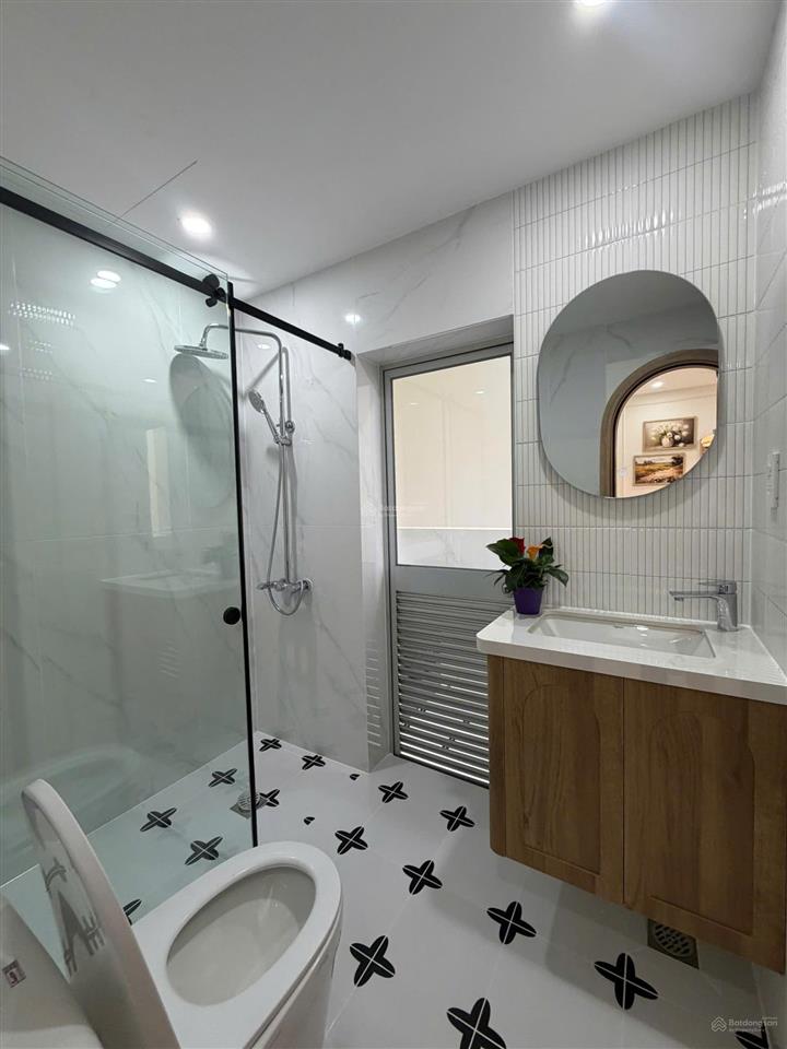 Bán căn hộ sky garden i, giá 5,8 tỷ, 71m2, 2pn, 2wc, giá cực chất tại tân phong, q7, hcm