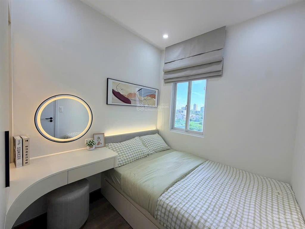 Bán căn hộ chung cư sky garden 3, giá tốt 6,25 tỷ, 69m2, đầy đủ tiện ích ở tân phong, q7, tp.hcm