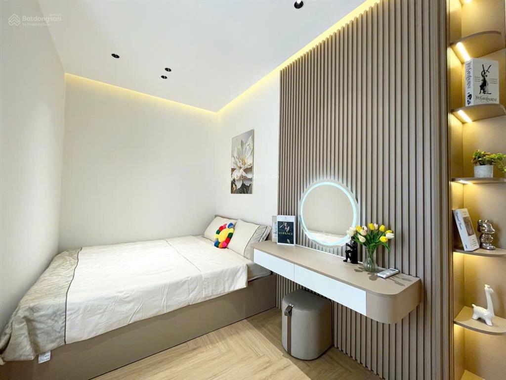 Bán căn hộ chung cư tại sky garden ii, giá 5,35 tỷ, 71 m2, 2pn, 2wc