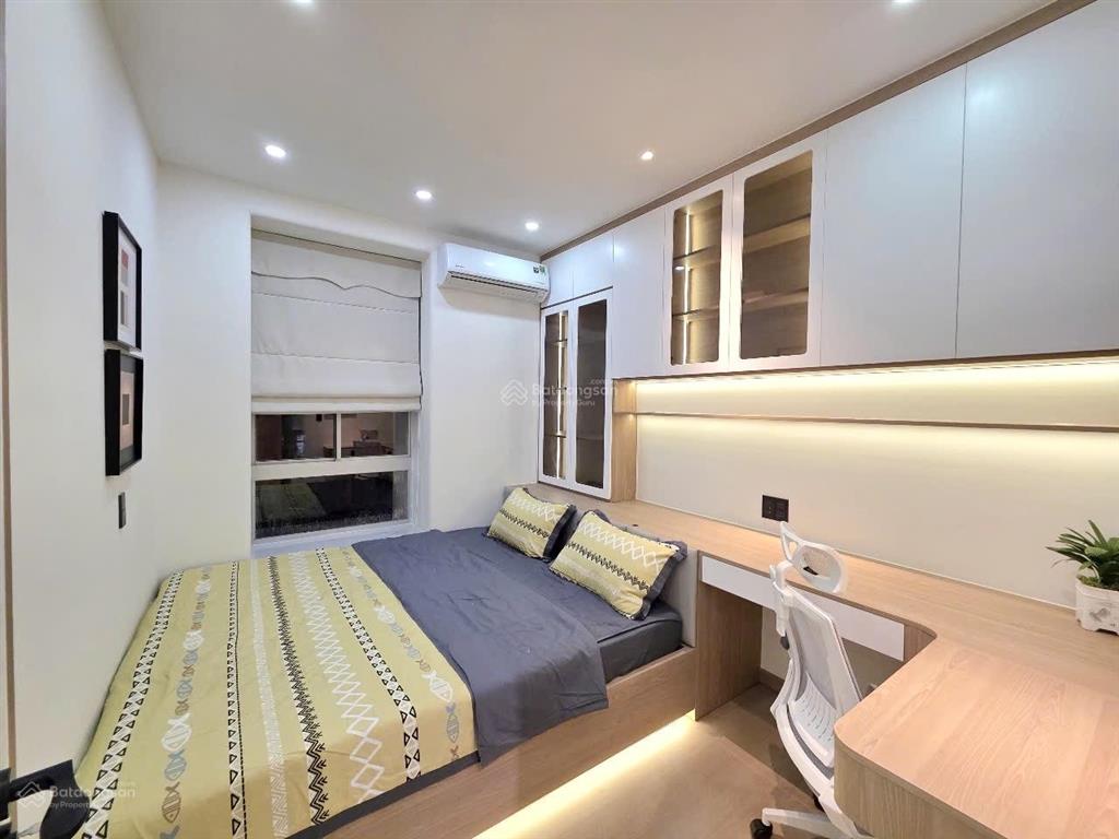 Bán gấp cc sky garden i tại phạm văn nghị, giá 6,65 tỷ, 91m2, 3pn, 2wc, full nội thất, hot!