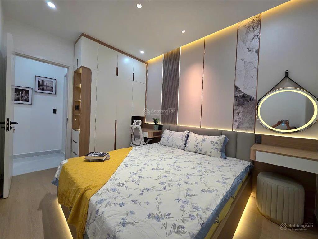 Bán cc sky garden ii, giá 5,56 tỷ, 71m2, 2pn, 2wc, giá cực chất