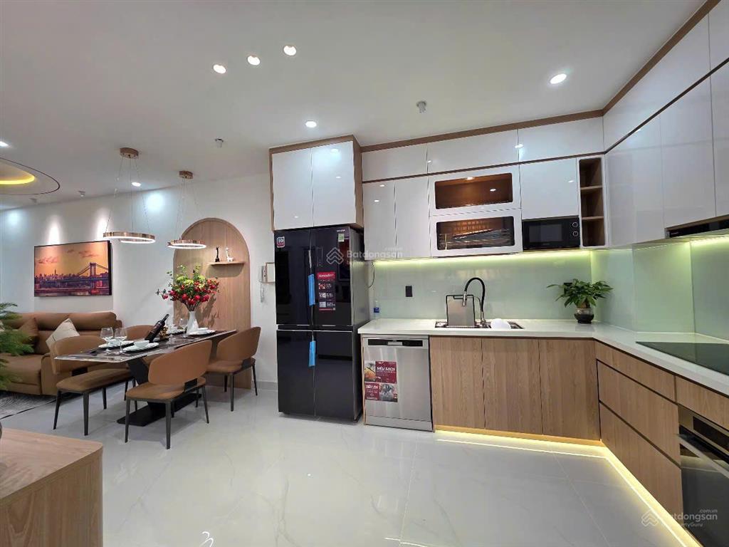Bán cc sky garden ii, giá 5,56 tỷ, 71m2, 2pn, 2wc, giá cực chất