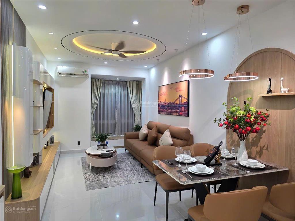 Bán cc sky garden ii, giá 5,56 tỷ, 71m2, 2pn, 2wc, giá cực chất