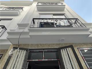 Nhà riêng 40m² song phương, hoài đức  nhà full nội thất, ô tô đỗ cửa, gần đl thăng long
