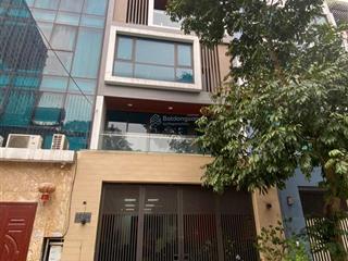 Cho thuê nhà nguyễn trãi, ngã tư sở, thanh xuân 110 m2, 6 tầng, thông sàn, thang máy