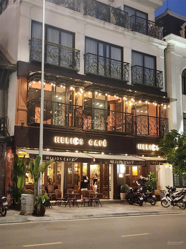 Cho thuê nhà mặt phố đỗ quang, cầu giấy 200 mét 4 tầng mặt tiền rộng