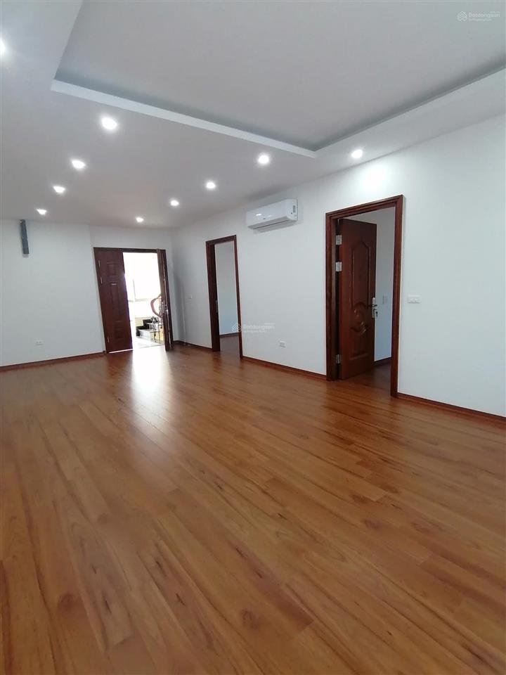 Cho thuê tòa nhà mặt phố mễ trì hạ đối diện keangnam 140 mét 5 tầng thông sàn, thang máy