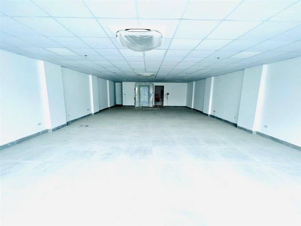Cho thuê nhà hoàng văn thái, thanh xuân 120 mét 7 tầng thang máy mới đẹp