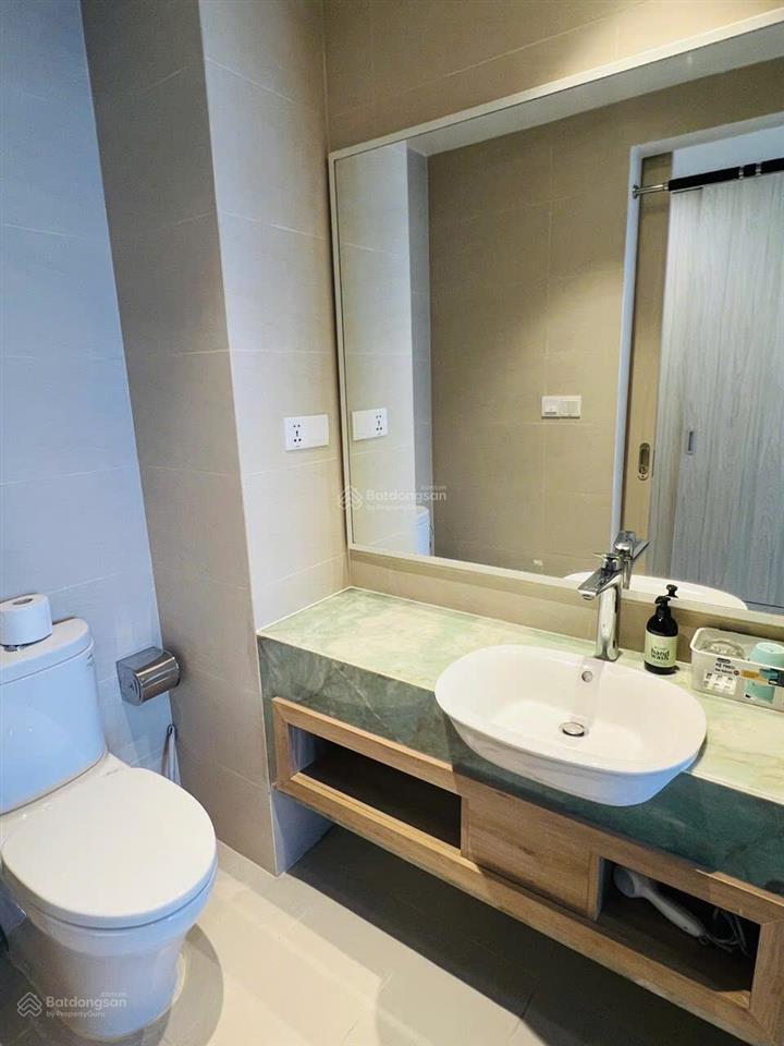 Cho thuê căn studio view biển goldcoast nha trang, giá 14 triệu/tháng