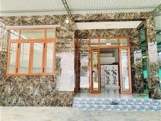 Bán nhà, có sân rộng đậu ô tô hẻm cầu dứa phú nông  tây nha trang  khánh hòa (xã vĩnh ngọc cũ)