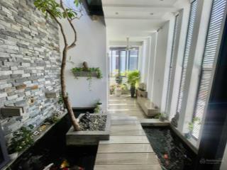 Lvcc. cho thuê nhà làm văn phòng công ty, ngay gần vincom lê thánh tôn , gía 35 triệu/ tháng