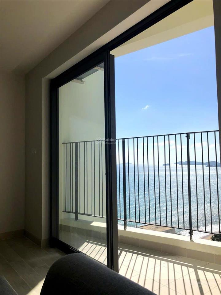 Bán căn studio view biển 5 tỷ, goldcoast  nha trang,