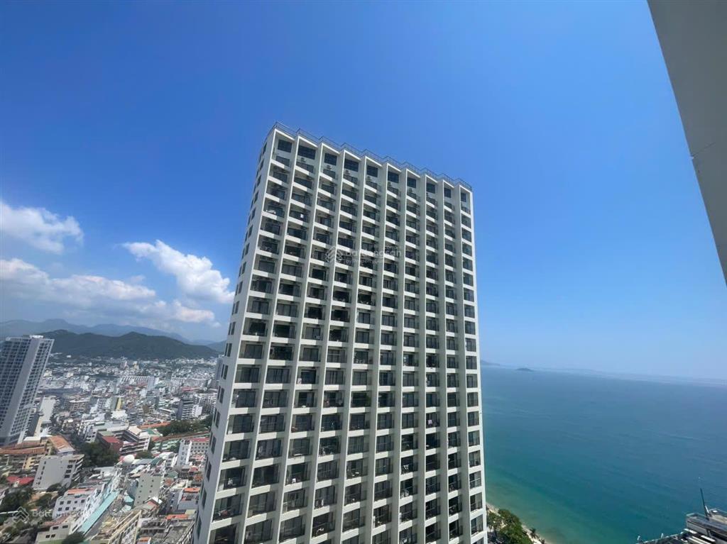 Bán căn 2 phòng ngủ, tòa nam goldcoast nha trang, giá 8,1 tỷ